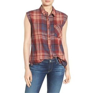 Treasure & Bond top women small Boyfriend Sleeveless Plaid button down shirt